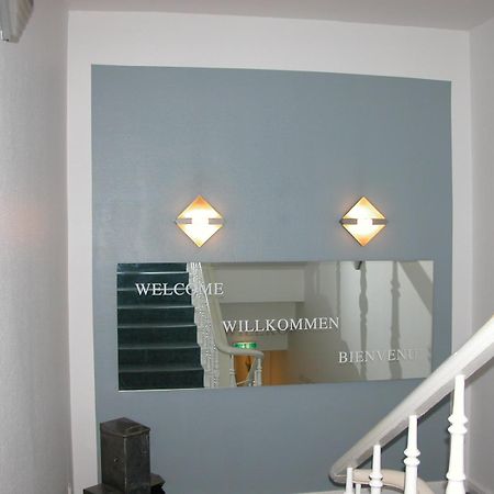 Hotel Keil ヴィルヘルムスハーフェン エクステリア 写真