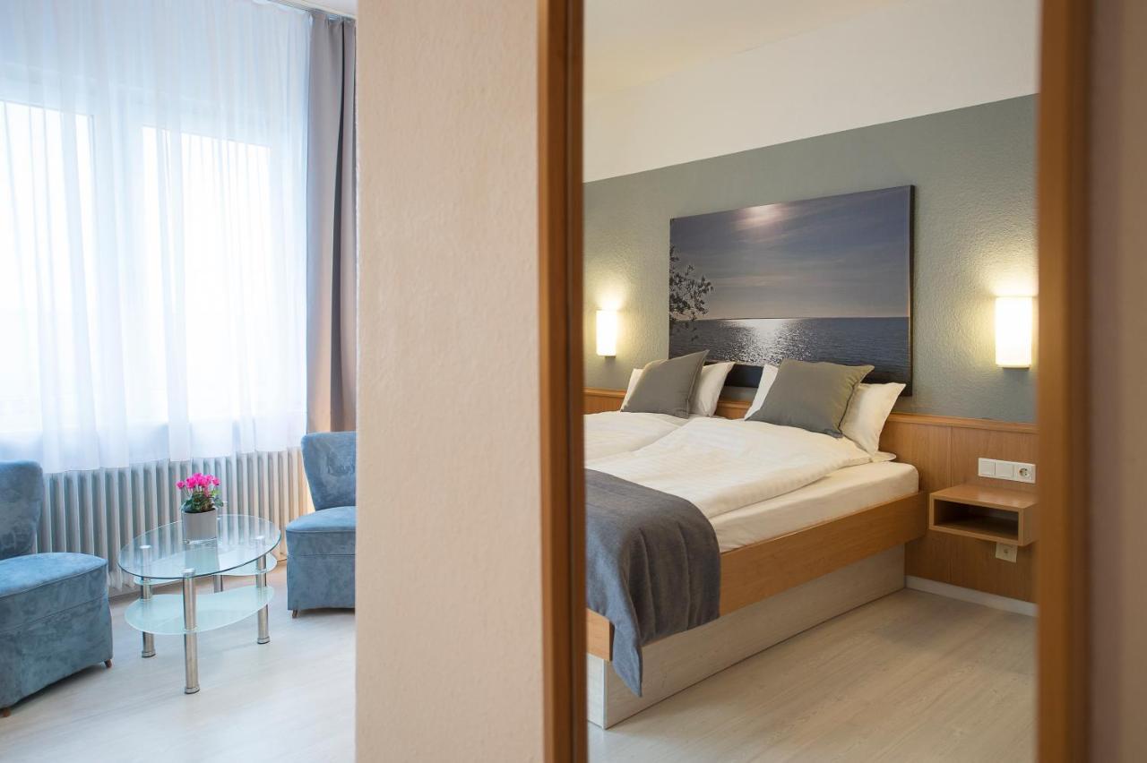 Hotel Keil ヴィルヘルムスハーフェン エクステリア 写真