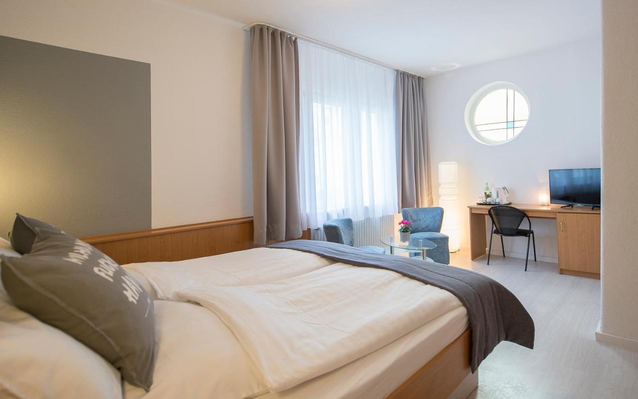 Hotel Keil ヴィルヘルムスハーフェン エクステリア 写真